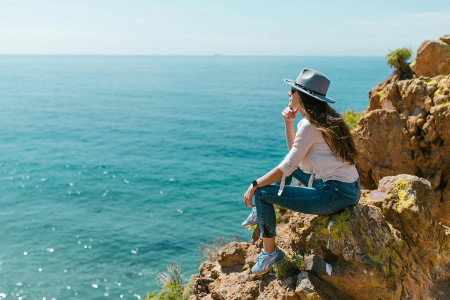 The Mental Health Benefits of Taking a Walk in Nature